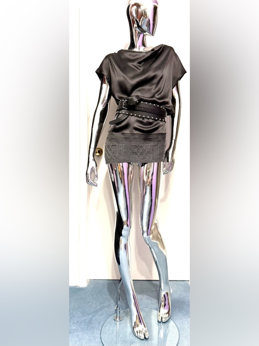 Luisa Cerano Graphite Grey Silk Satin Sleeveless Blouse + cashmere knitted hem